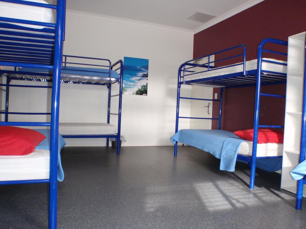 Margaret River Backpackers Yha Hostel Ruang foto