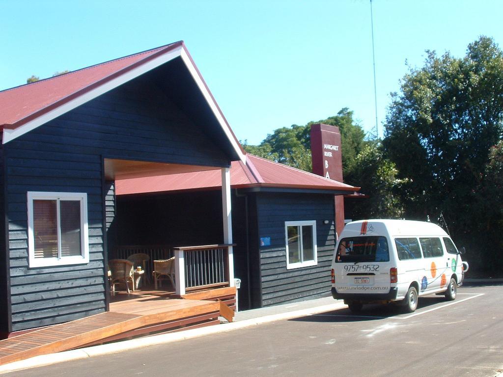Margaret River Backpackers Yha Hostel Bagian luar foto