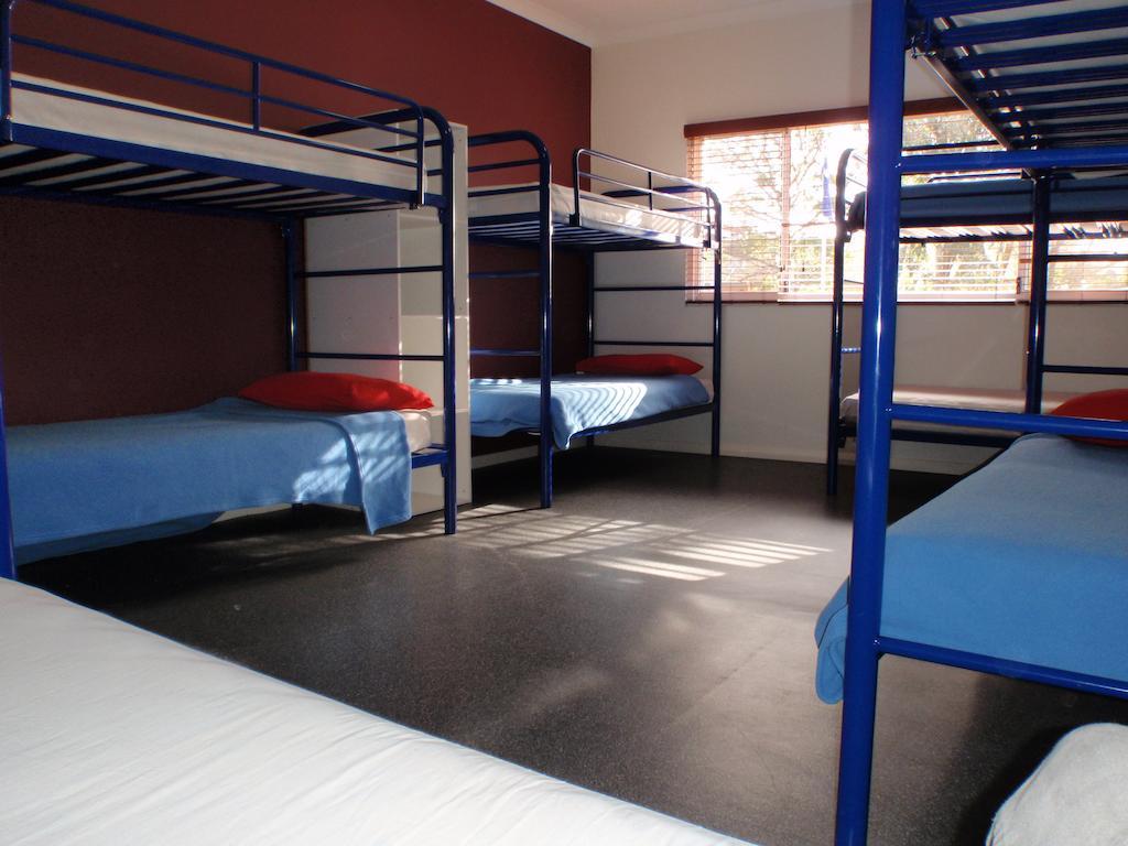 Margaret River Backpackers Yha Hostel Ruang foto
