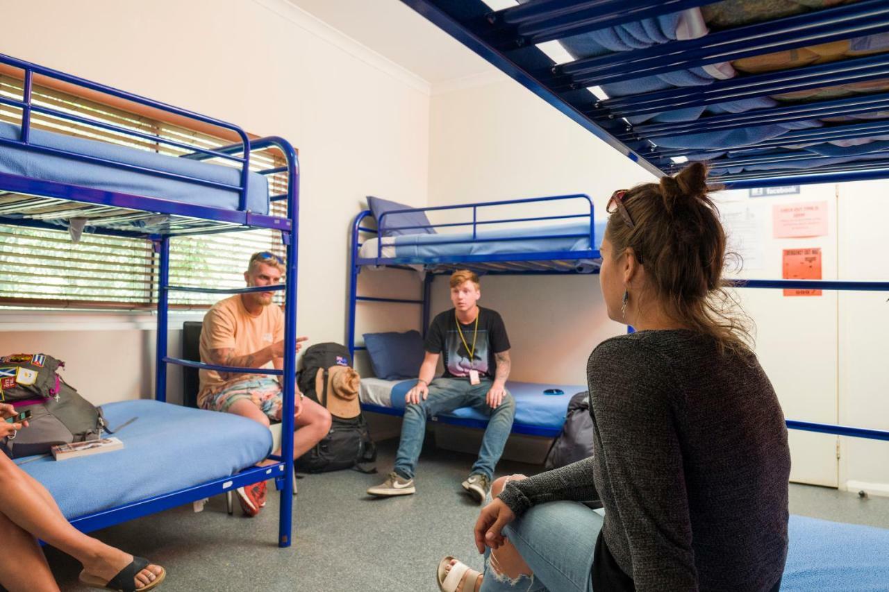 Margaret River Backpackers Yha Hostel Bagian luar foto